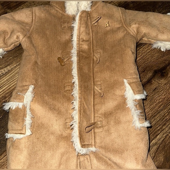 Baby Gap Tan Faux Suede Sherpa Shearling Infant Snow Suit Bunting Newborn 0-3 mo - Picture 2 of 8